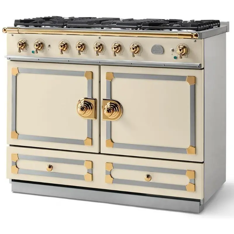 La Cornue C1Pf 43-Inch Freestanding Dual-Fuel Range 1